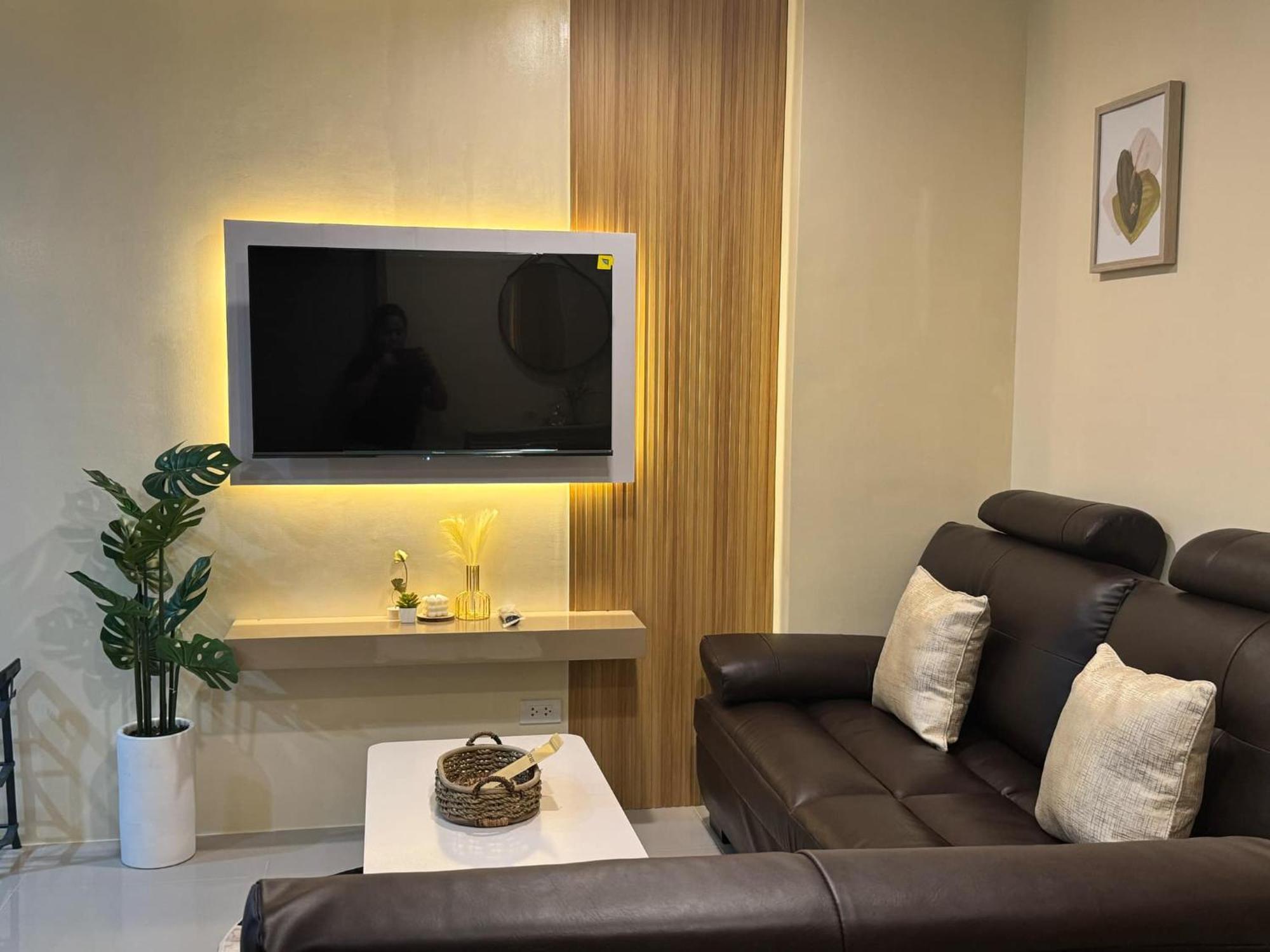 Condo 801 Bernwood Tower Iloilo City Εξωτερικό φωτογραφία